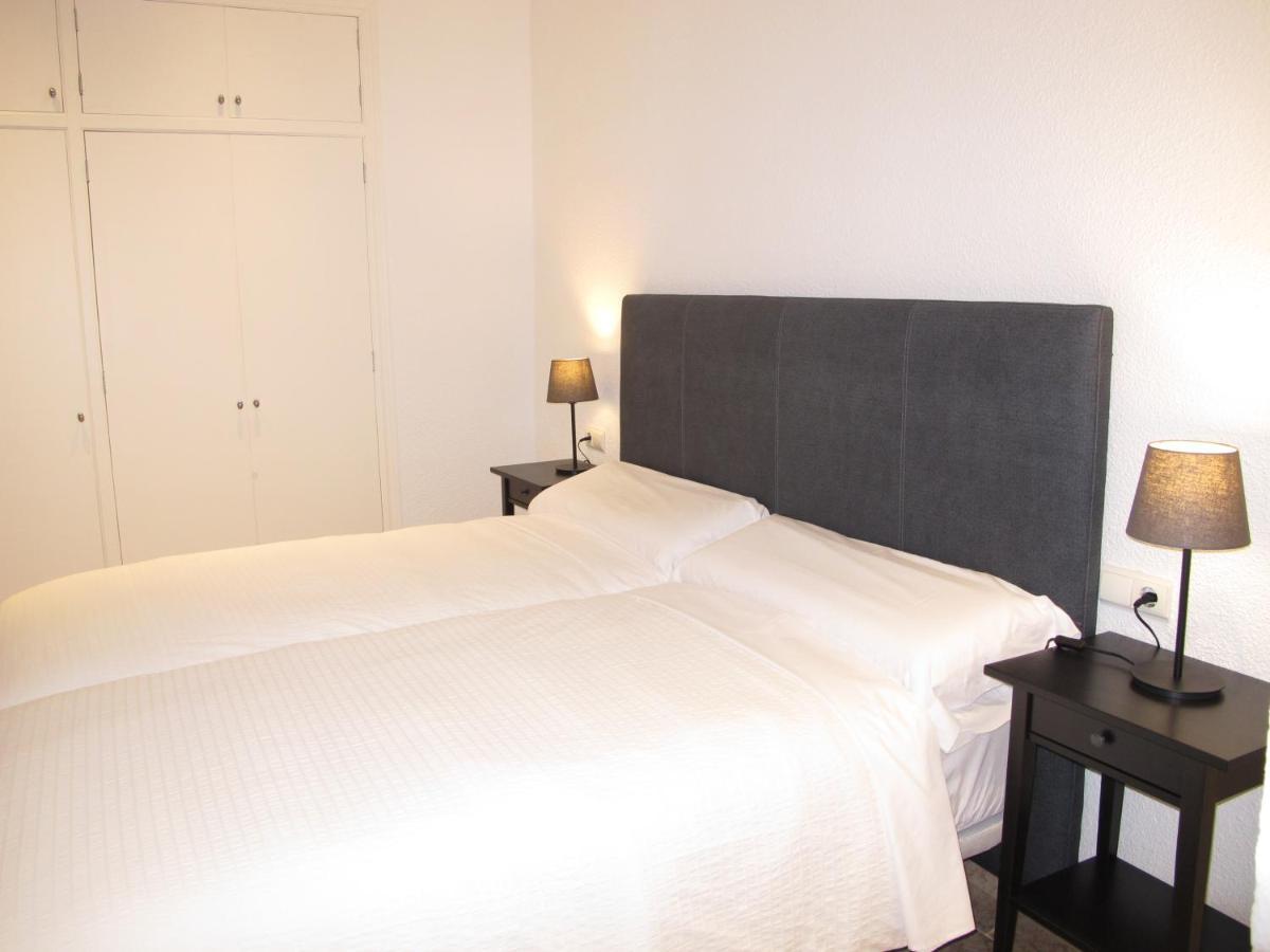 Apartamentos Romero 阿利坎特 外观 照片