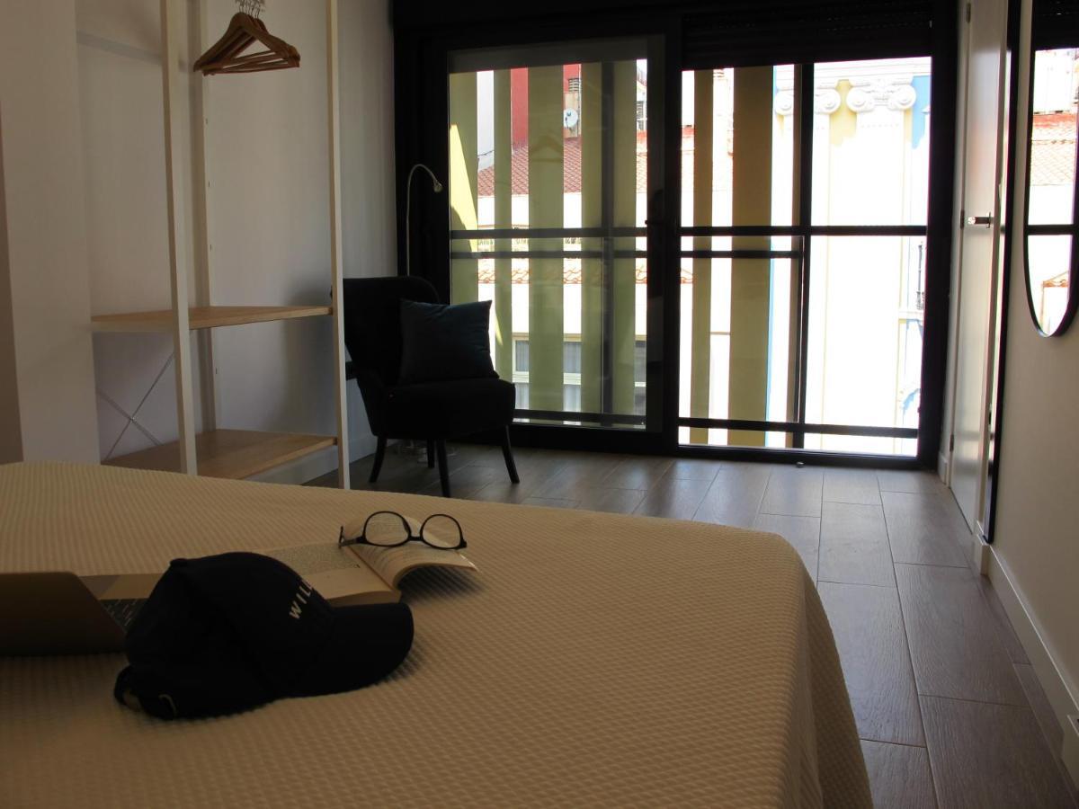 Apartamentos Romero 阿利坎特 外观 照片