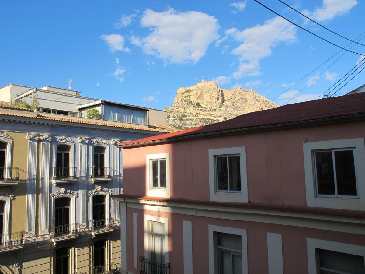 Apartamentos Romero 阿利坎特 外观 照片