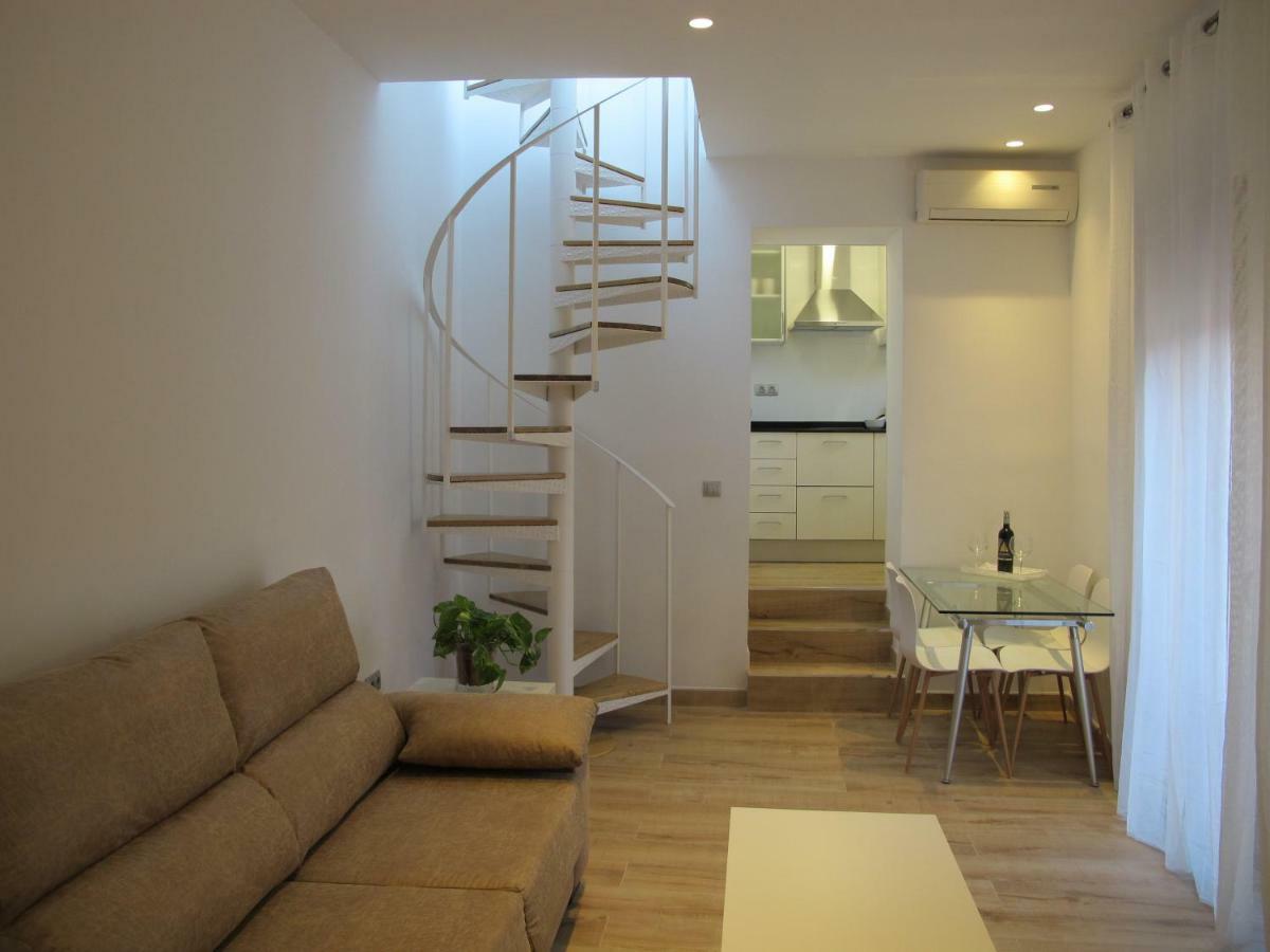 Apartamentos Romero 阿利坎特 外观 照片