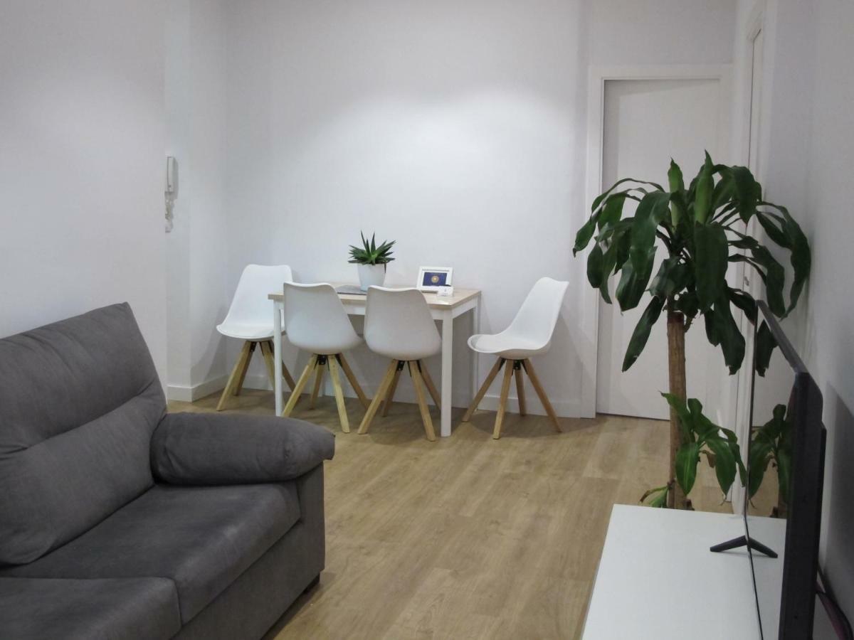 Apartamentos Romero 阿利坎特 外观 照片
